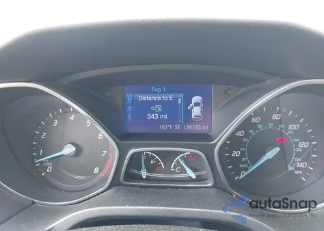 2013 Ford Focus Se z USA, uszkodzony, nr VIN 1FADP3K24DL129026